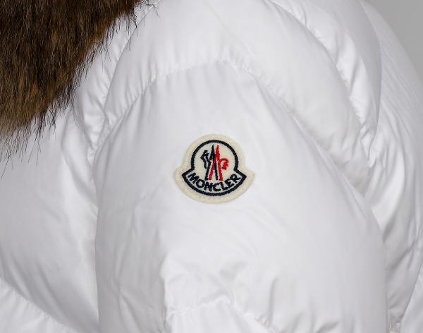몽클레어 레이트 쇼트 다운 재킷 화이트 1