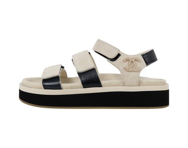 샤넬 CC 벨크로 샌들 아이보리 블랙 38C