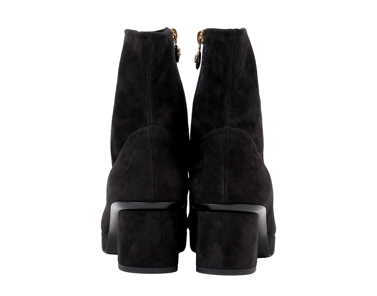 샤넬 하트 참 앵클 부츠 블랙 38 1/2C