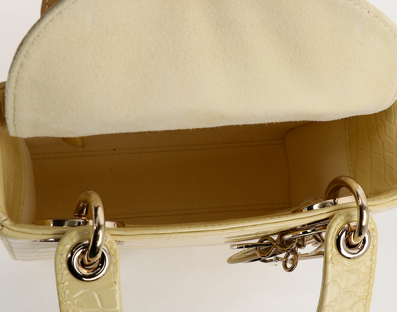 디올 레이디 디올 미니 엘리게이터 페일 옐로우 페일골드