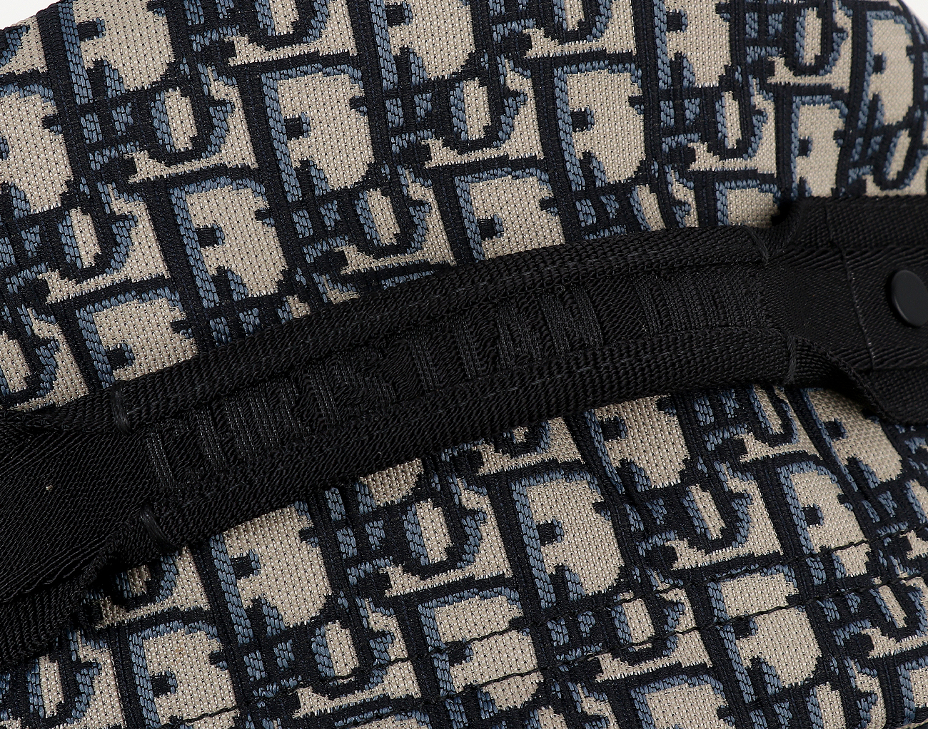 디올 트래블 백팩 오블리크 자카드 블루