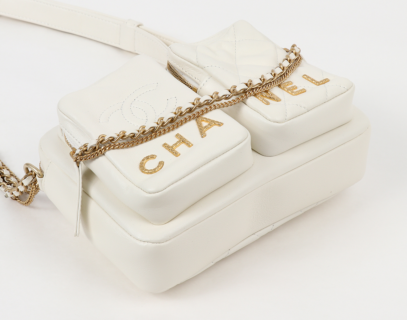 샤넬 더블 포켓 카메라 케이스 스몰 화이트 빈티지 금장