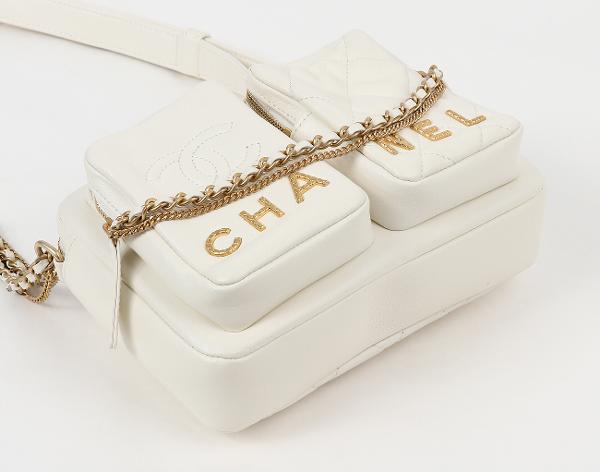 샤넬 더블 포켓 카메라 케이스 스몰 화이트 빈티지 금장