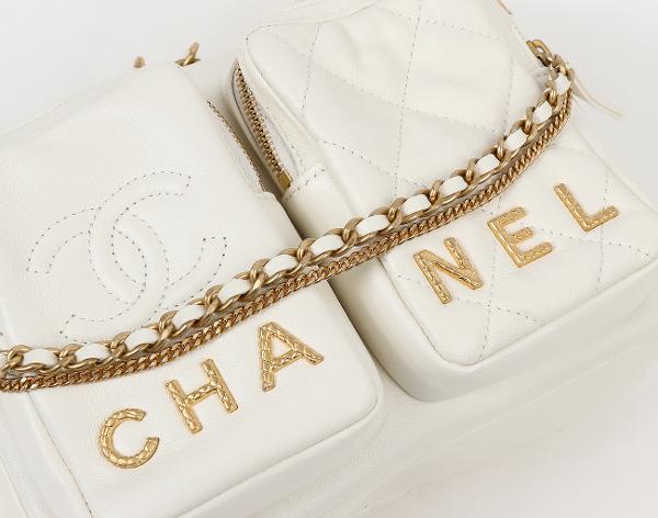 샤넬 더블 포켓 카메라 케이스 스몰 화이트 빈티지 금장