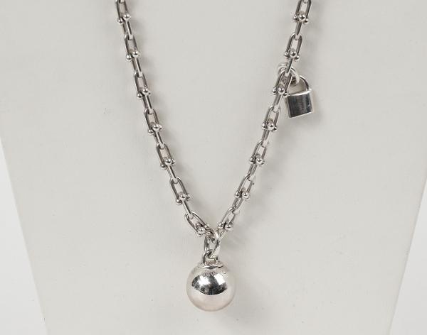 티파니앤코 하드웨어 스몰 랩 네크리스 실버