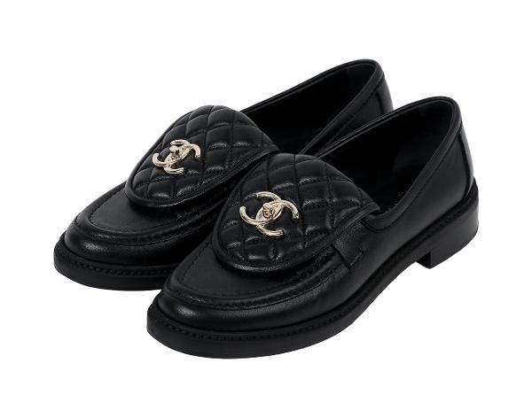 샤넬 CC 턴락 퀼티드 로퍼 블랙 36 1/2C