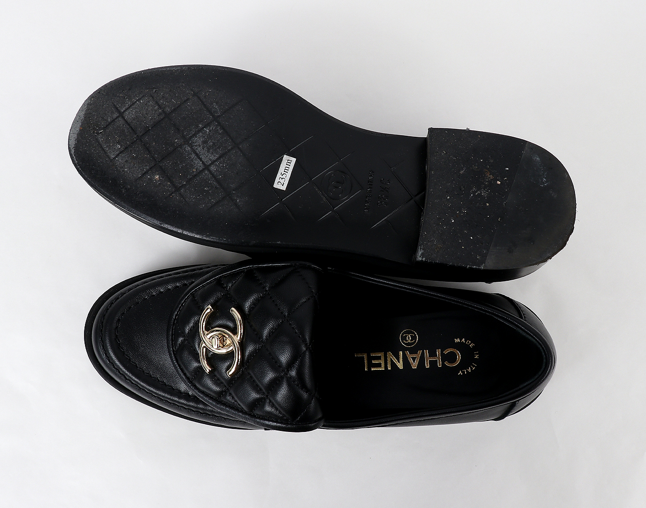 샤넬 CC 턴락 퀼티드 로퍼 블랙 36 1/2C