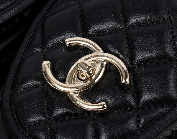 샤넬 CC 턴락 퀼티드 로퍼 블랙 36 1/2C