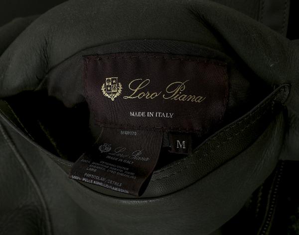 로로피아나 리버시블 시어링 무스탕 재킷 카키 M