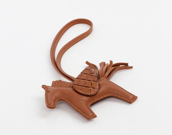 에르메스 페가수스 로데오 PM 터치 매트 엘리게이터 골드