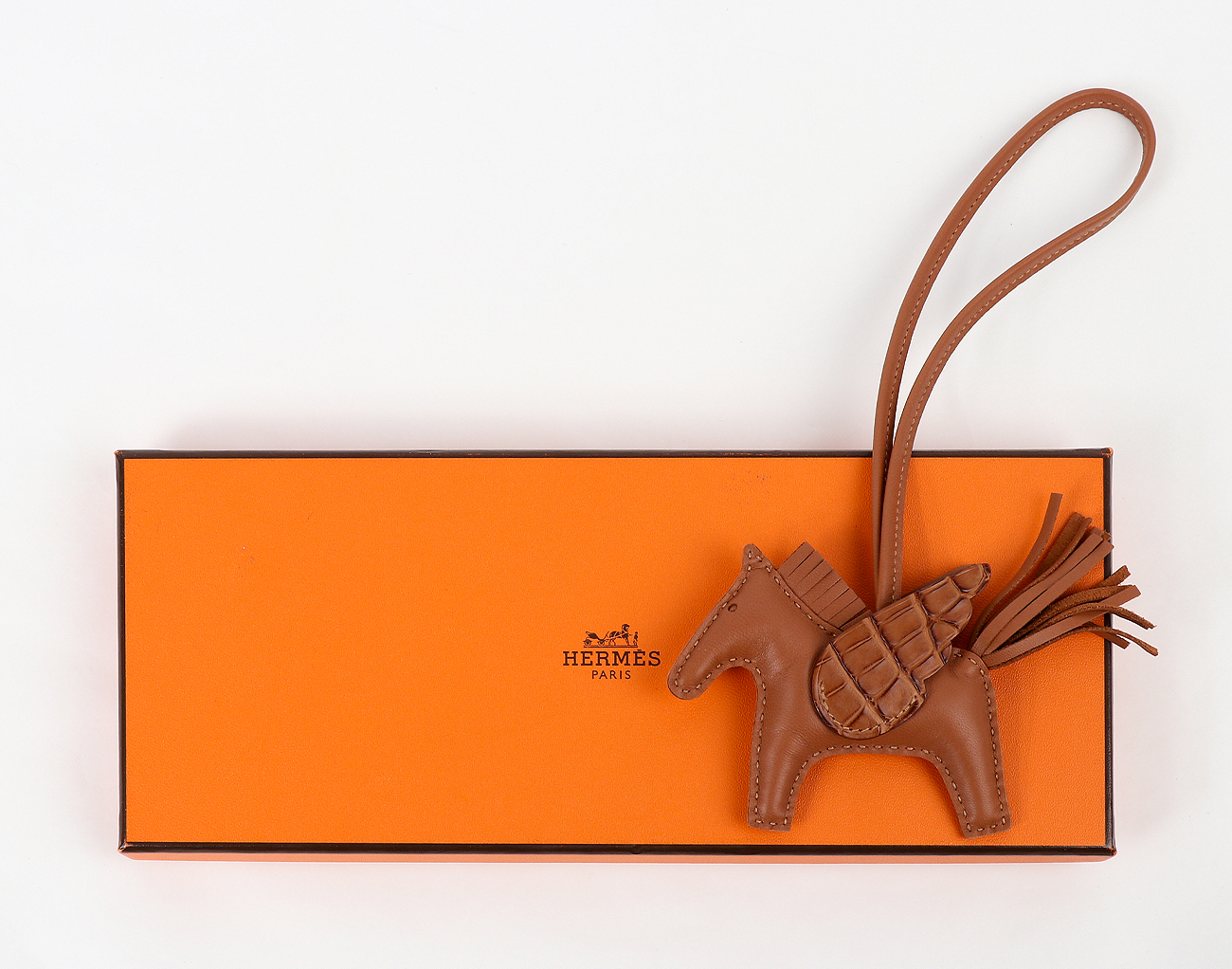 에르메스 페가수스 로데오 PM 터치 매트 엘리게이터 골드