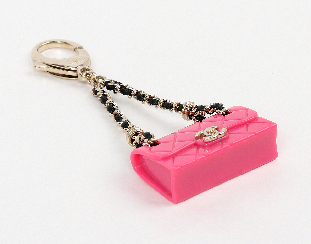 샤넬 클래식백 키링 핑크 샴페인골드