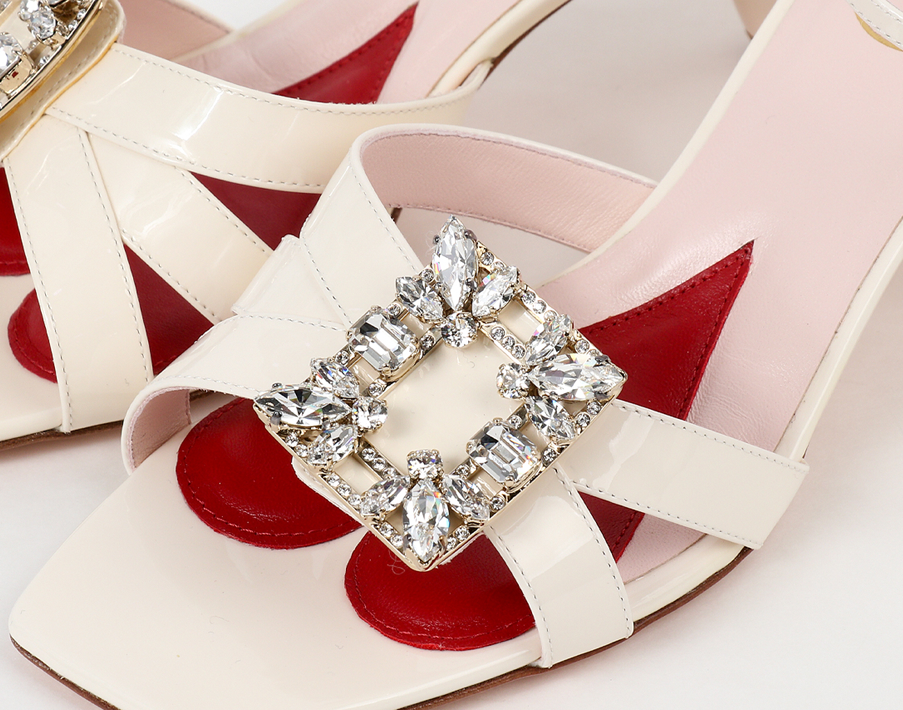 로저비비에 버귤 미니 브로치 비비에 버클 샌들 오프 화이트 37 1/2