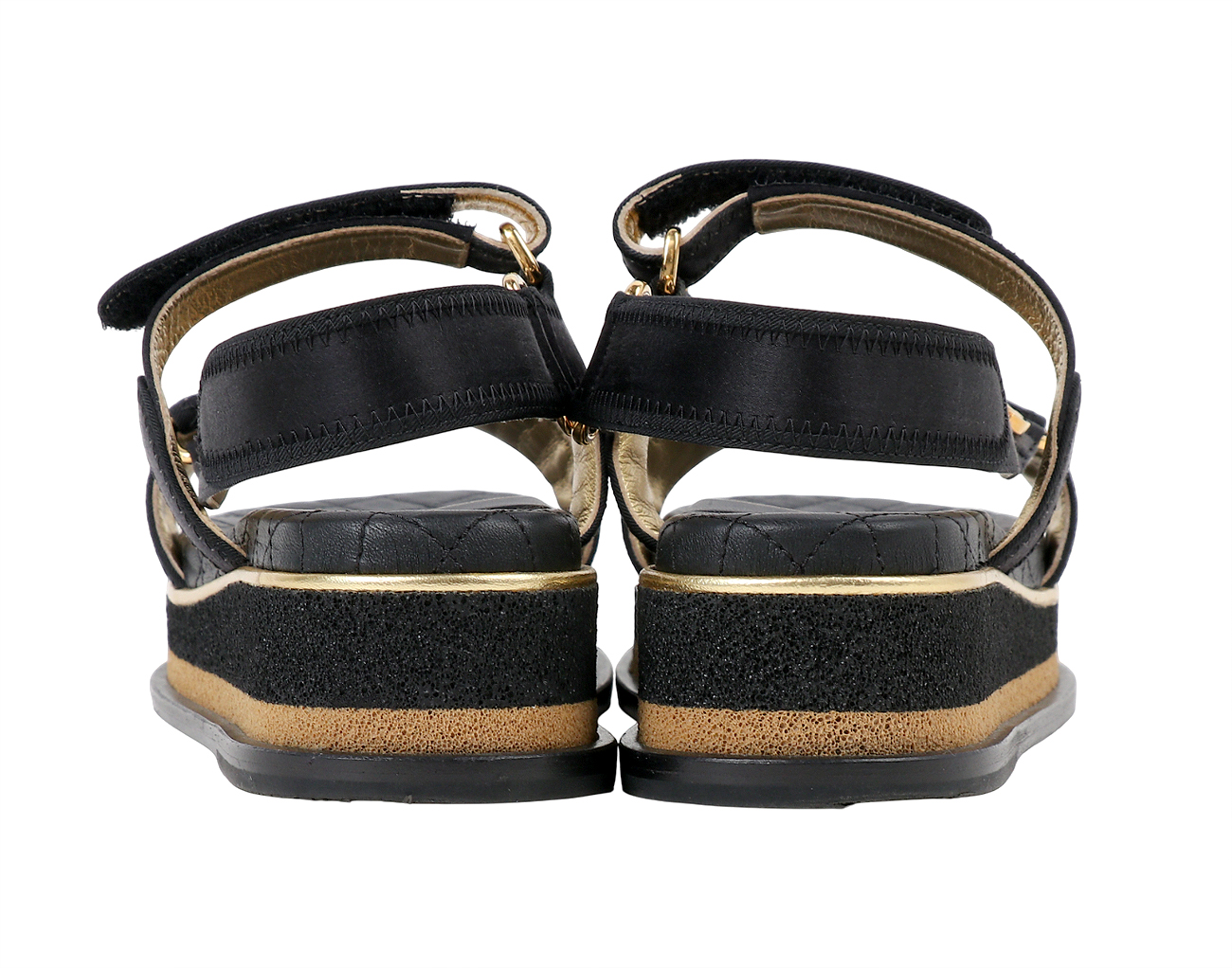 샤넬 CC 플랫폼 샌들 블랙 골드 36C