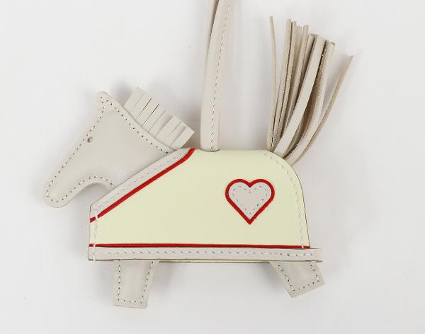 에르메스 로데오 로베오 꾀흐 PM 크레 존 밀턴 루즈 라디유