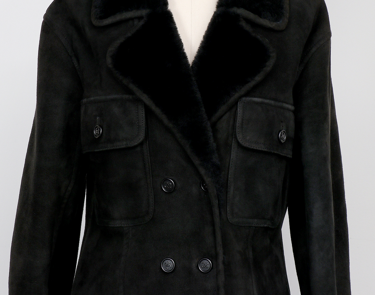 샤넬 시어링 무스탕 롱 코트 블랙 38