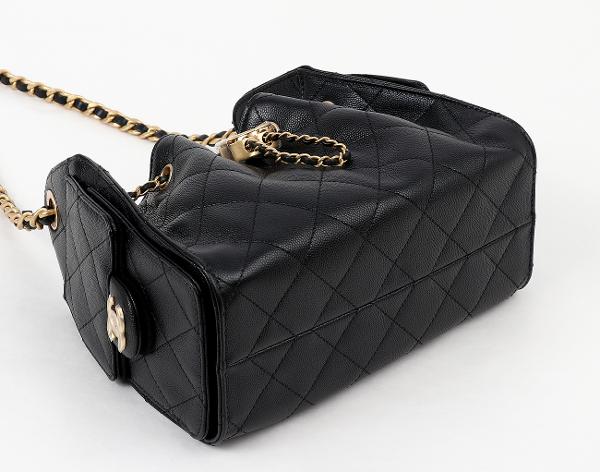 샤넬 25백 미니 블랙 금장 캐비어
