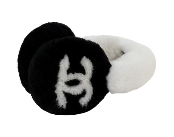 샤넬 25N 시어링 램스킨 이어머프 블랙 에크루