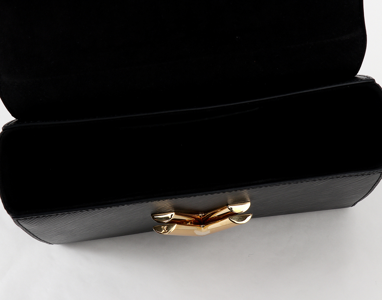 루이비통 트위스트 MM 블랙 금장