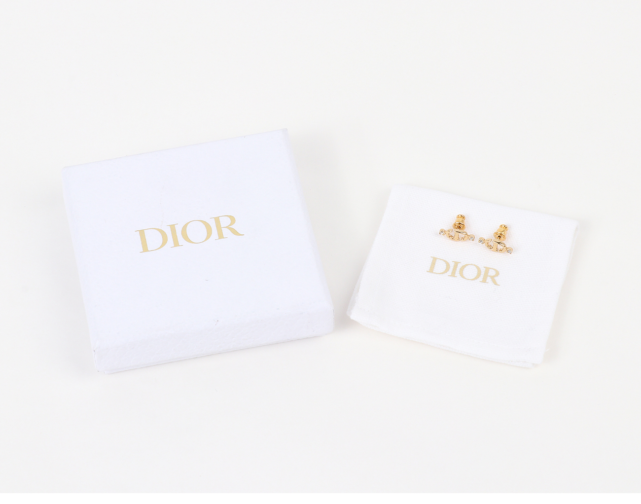 디올 CD 네이비 스터드 이어링 골드