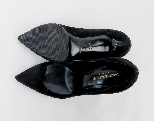 생로랑 스웨이드 클래식 펌프스 블랙 35 1/2