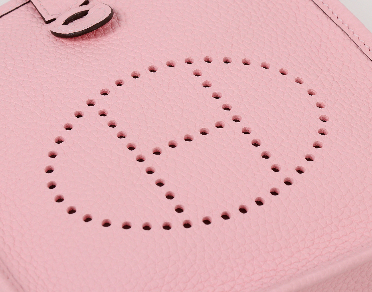 에르메스 미니 에블린 로즈 사쿠라 은장 W