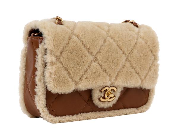 샤넬 시어링 플랩백 베이지 브라운 금장