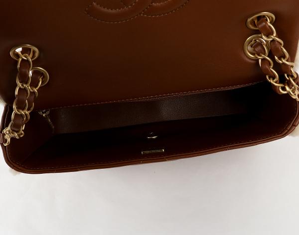 샤넬 시어링 플랩백 베이지 브라운 금장