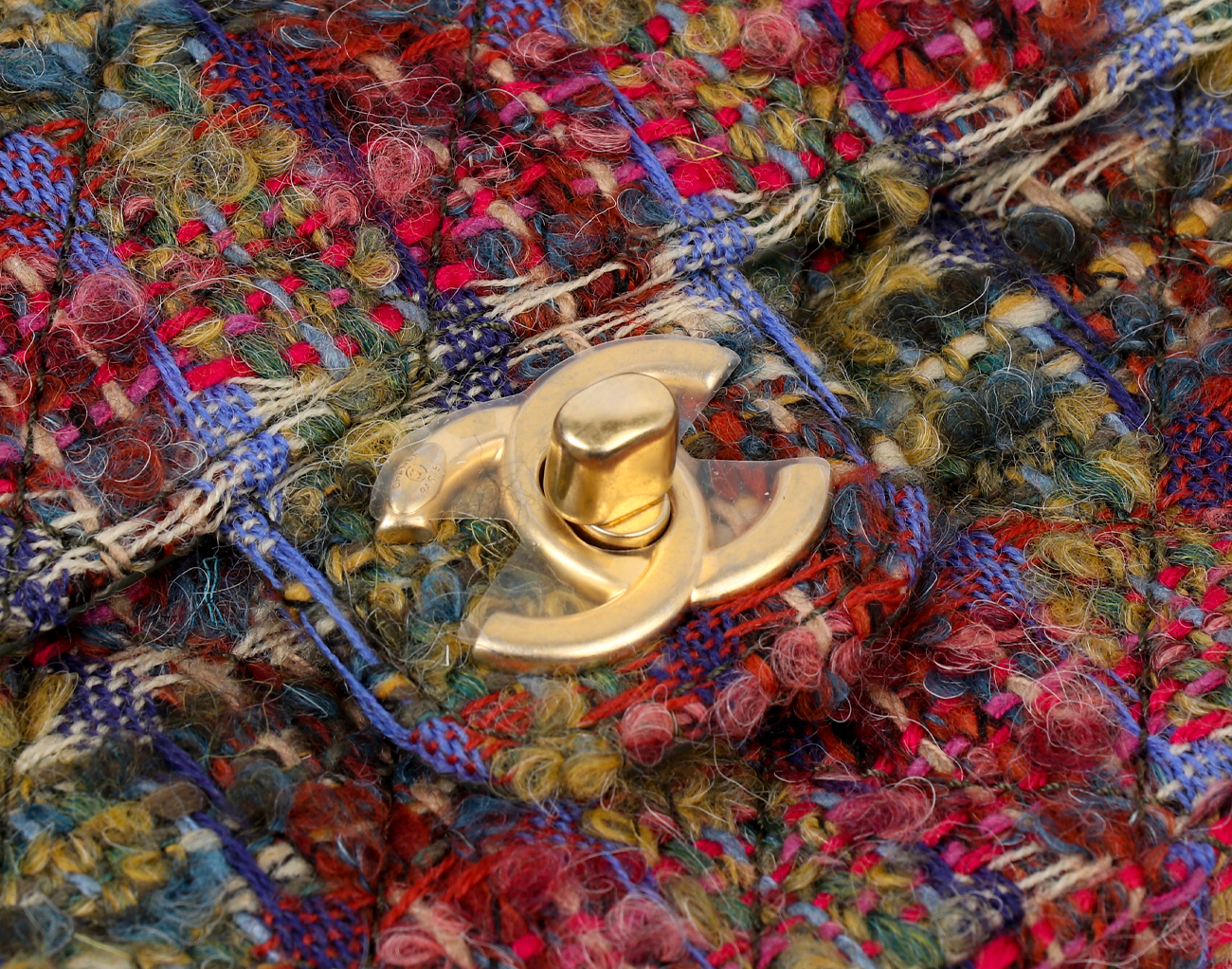 샤넬 트위드 쁘띠삭 멀티컬러 빈티지금장