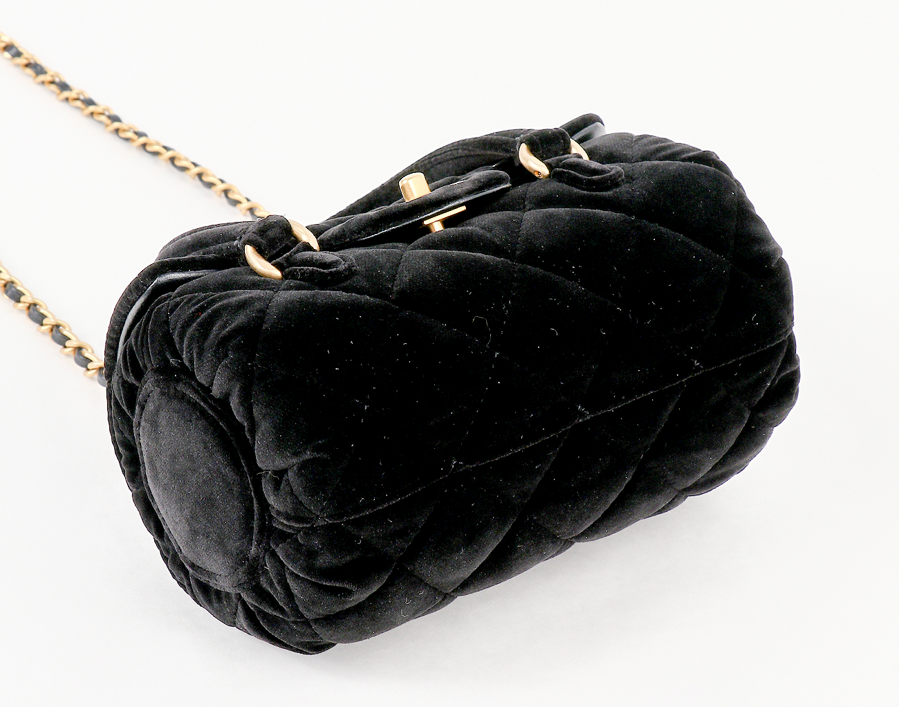 샤넬 벨벳 탑핸들 볼링 플랩백 블랙 빈티지금장