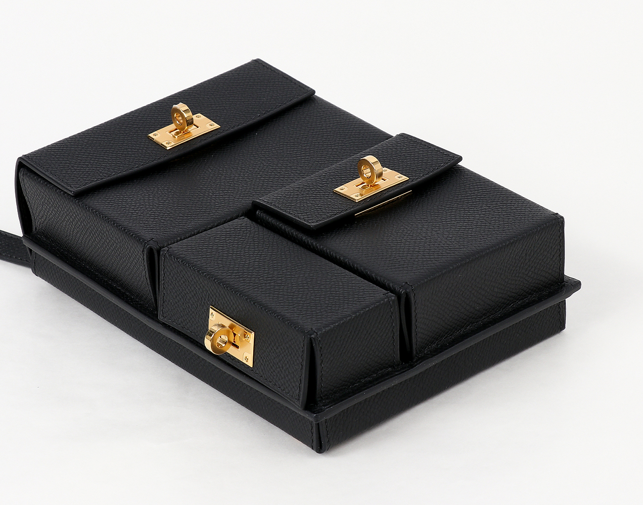 에르메스 켈리 멀티포켓 투고 파우치 블랙 금장 W