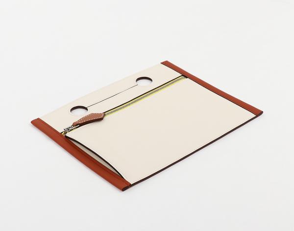 에르메스 컬러매틱 백포켓 파우치 30 나타 뀌브르 라임 은장 U