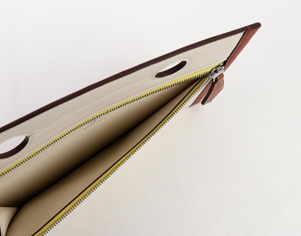에르메스 컬러매틱 백포켓 파우치 30 나타 뀌브르 라임 은장 U
