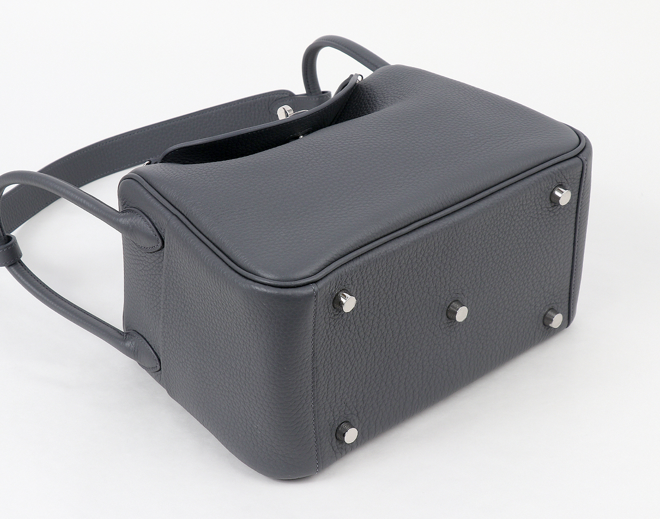 에르메스 린디 26 아르두아즈 은장 W