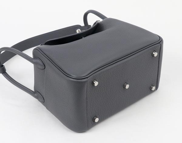 에르메스 린디 26 아르두아즈 은장 W