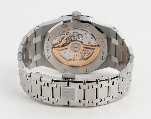 오데마피게 로얄오크 점보 엑스트라 씬 스틸 블루 다이얼 16202ST.OO.1240ST.02