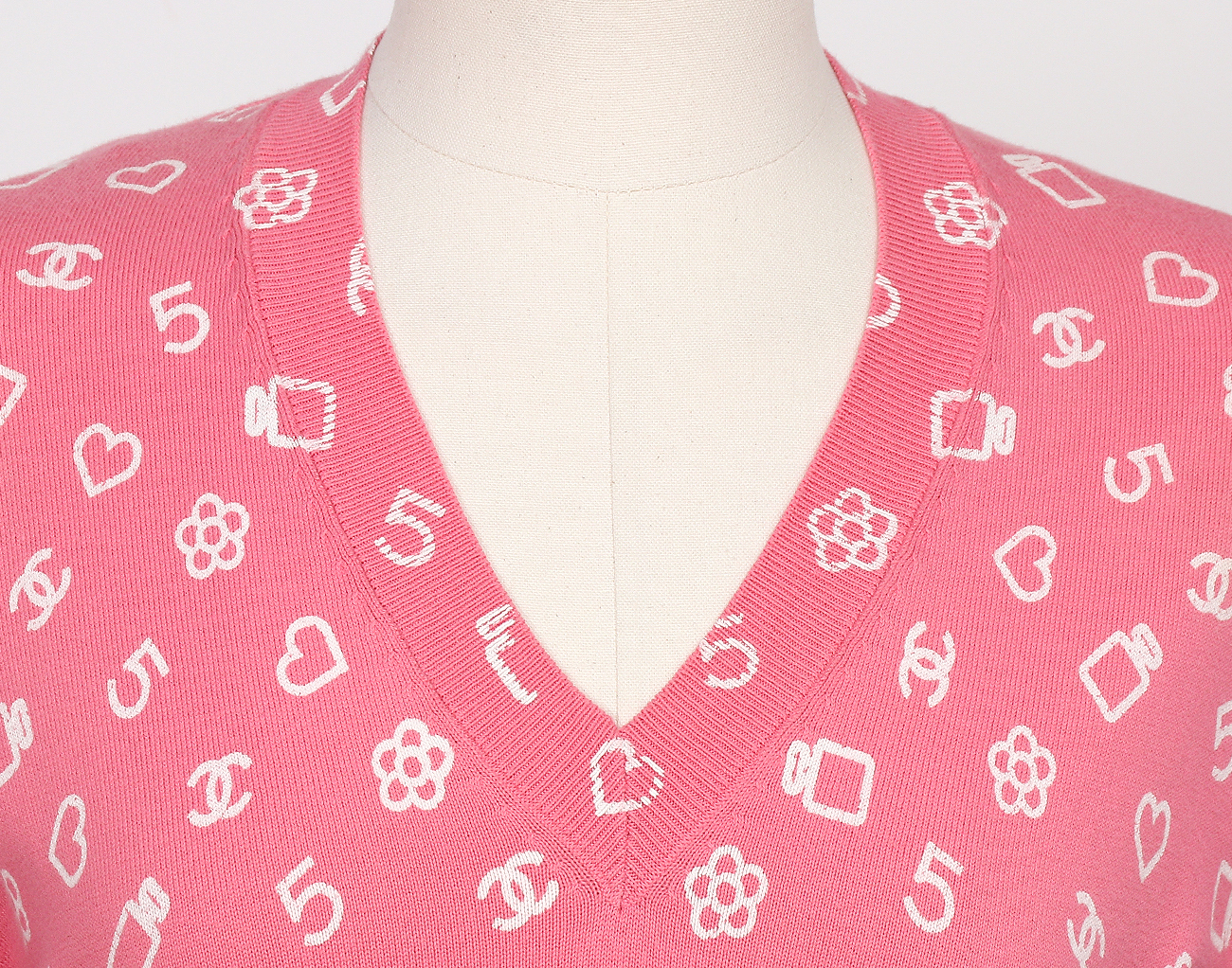 샤넬 브이넥 풀오버 핑크 화이트 36