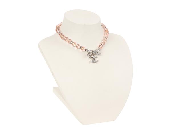 샤넬 라인스톤 리본 CC 초커 핑크