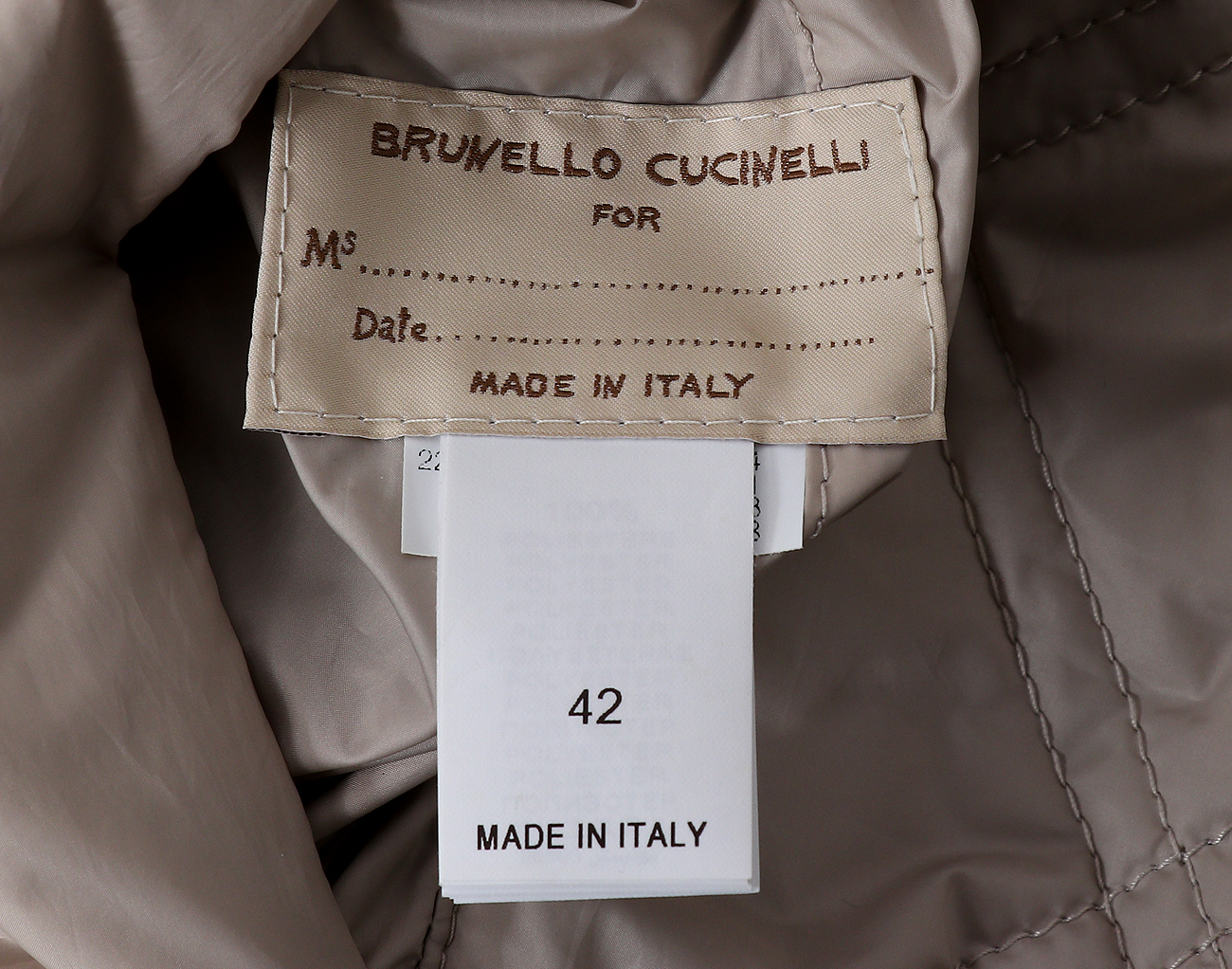 브루넬로 쿠치넬리 퍼 리버시블 후디 베스트 라이트 그레이 42