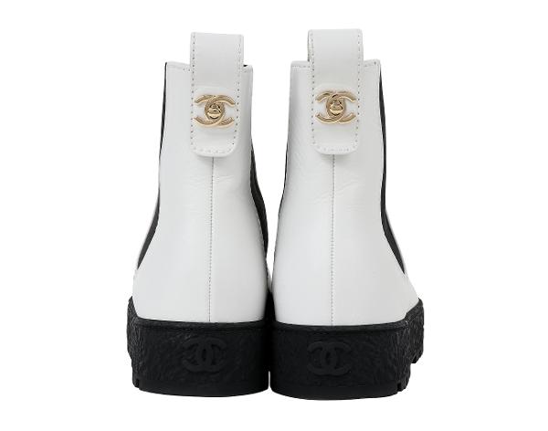 샤넬 백 턴락 CC 첼시 앵클 부츠 화이트 블랙 36 1/2C