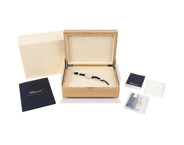 쇼파드 뢰흐 뒤 디아망트 워치 화이트골드 다이아몬드 139383-1004