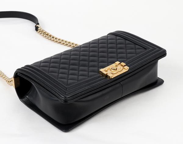 샤넬 보이 라지 블랙 빈티지 금장