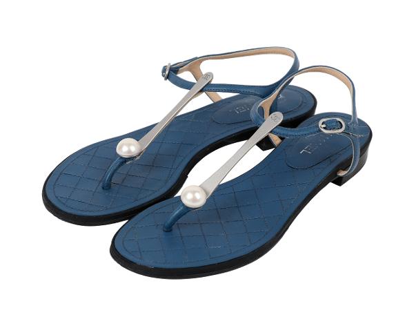 샤넬 펄 T 스트랩 플립플랍 샌들 블루 36 1/2C