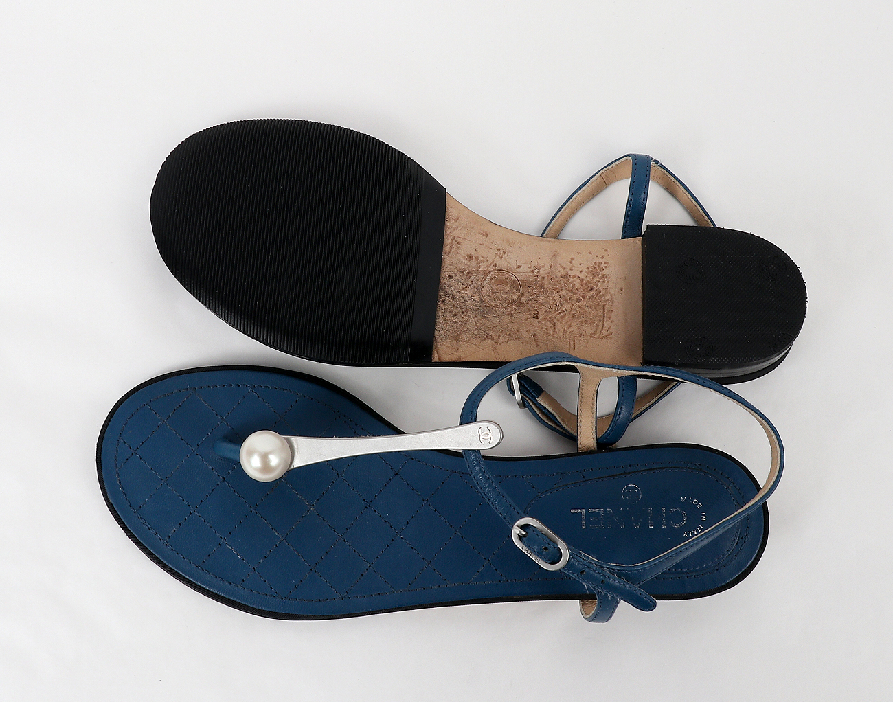 샤넬 펄 T 스트랩 플립플랍 샌들 블루 36 1/2C