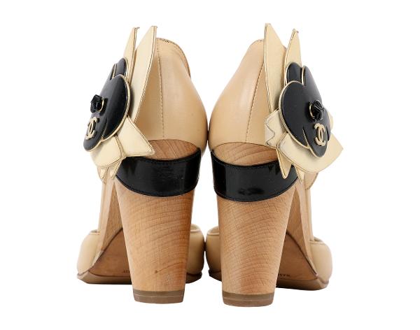 샤넬 까멜리아 펌프스 베이지 블랙 36 1/2C