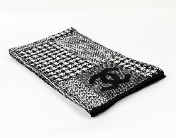 샤넬 하운드투스 캐시미어 머플러 블랙 화이트