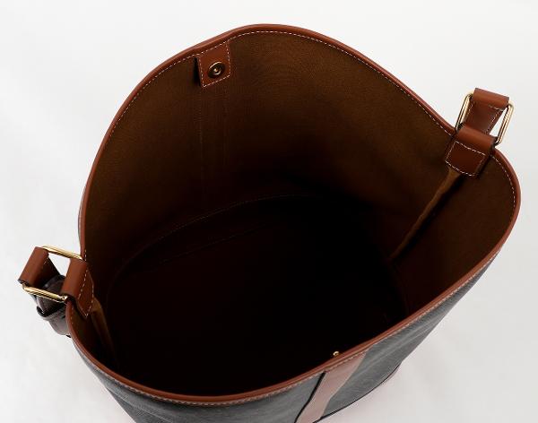 셀린느 트리옹프 버킷백 미디엄 탠