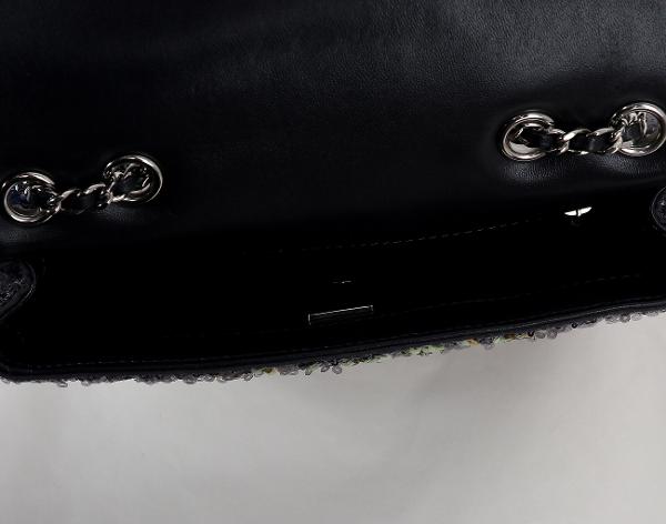 샤넬 시퀀 스몰 플랩백 그레이 멀티컬러 은장