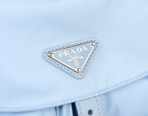 프라다 리나일론 스몰 백팩 셀레스트