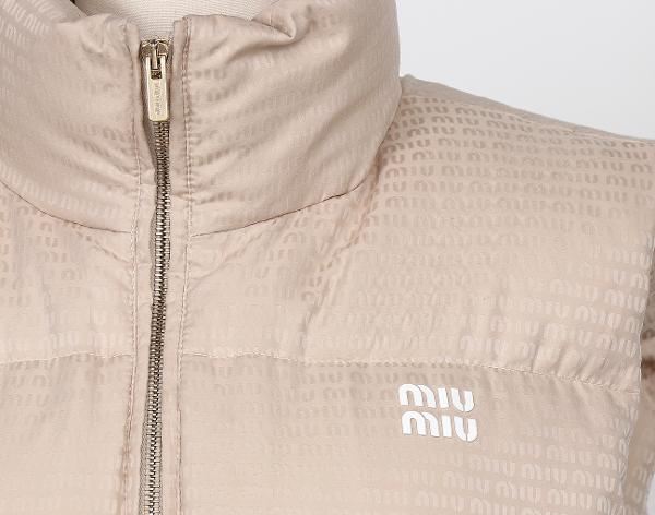 미우미우 구스 다운 베스트 데저트 베이지 44